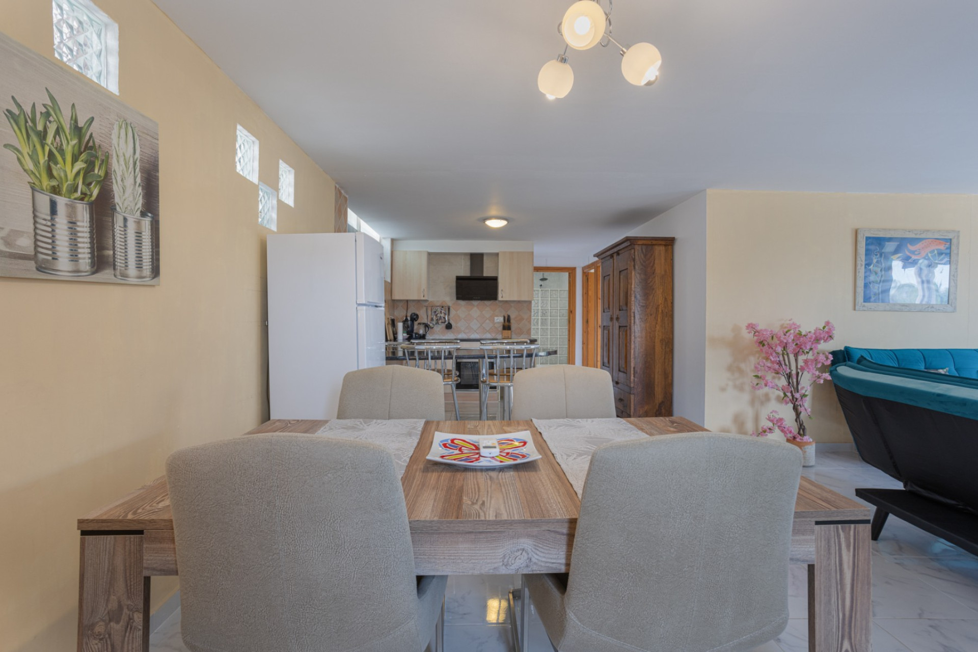 Resale - Finca / Country Property - Albatera