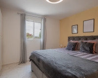 Resale - Finca / Country Property - Albatera