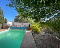 Resale - Finca / Country Property - Albatera