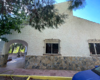 Resale - Finca / Country Property - Albatera