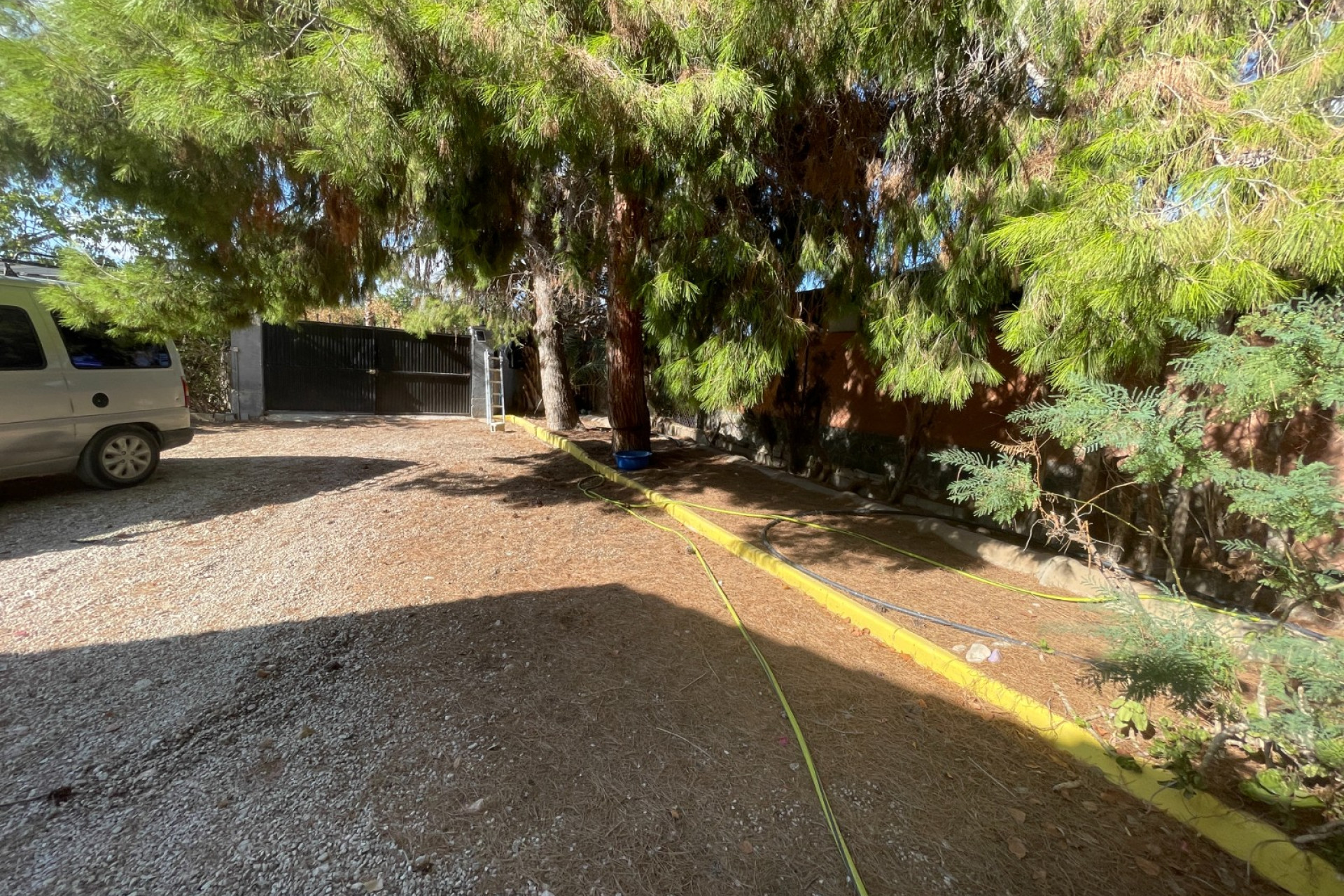 Resale - Finca / Country Property - Albatera