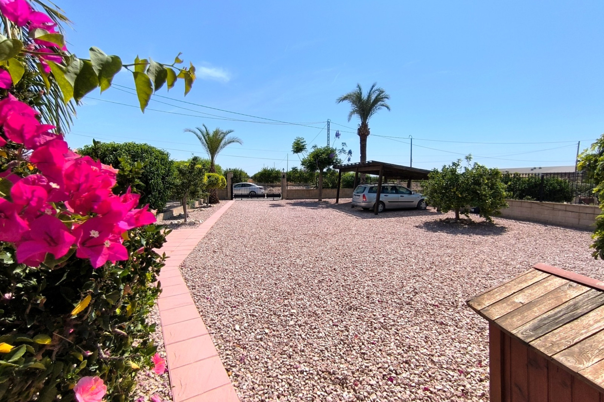 Resale - Finca / Country Property - Albatera