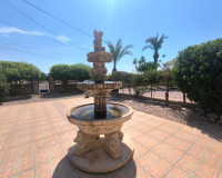 Resale - Finca / Country Property - Albatera