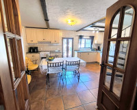 Resale - Finca / Country Property - Albatera