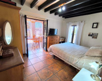 Resale - Finca / Country Property - Albatera