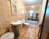 Resale - Finca / Country Property - Albatera