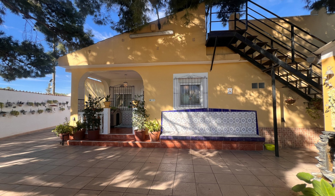 Resale - Finca / Country Property - Alicante - Moralet - Cañada del Fenollar