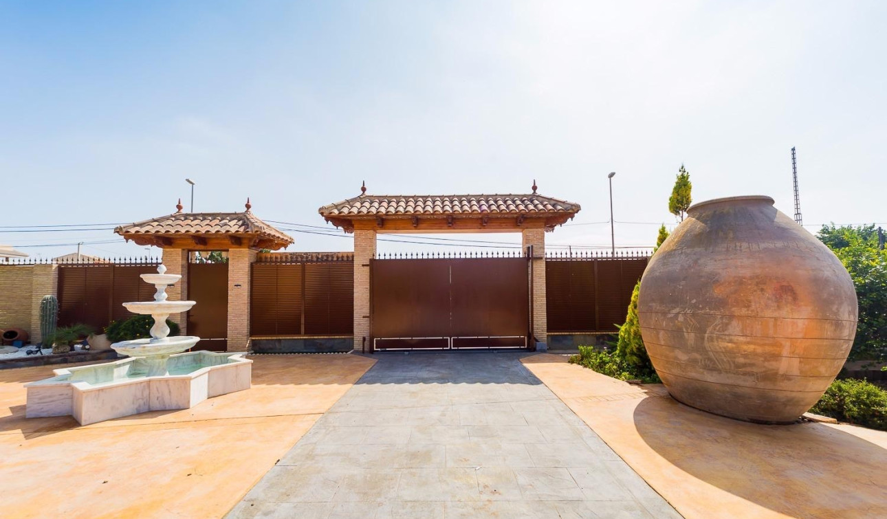 Resale - Finca / Country Property - Almoradí - Almoradi