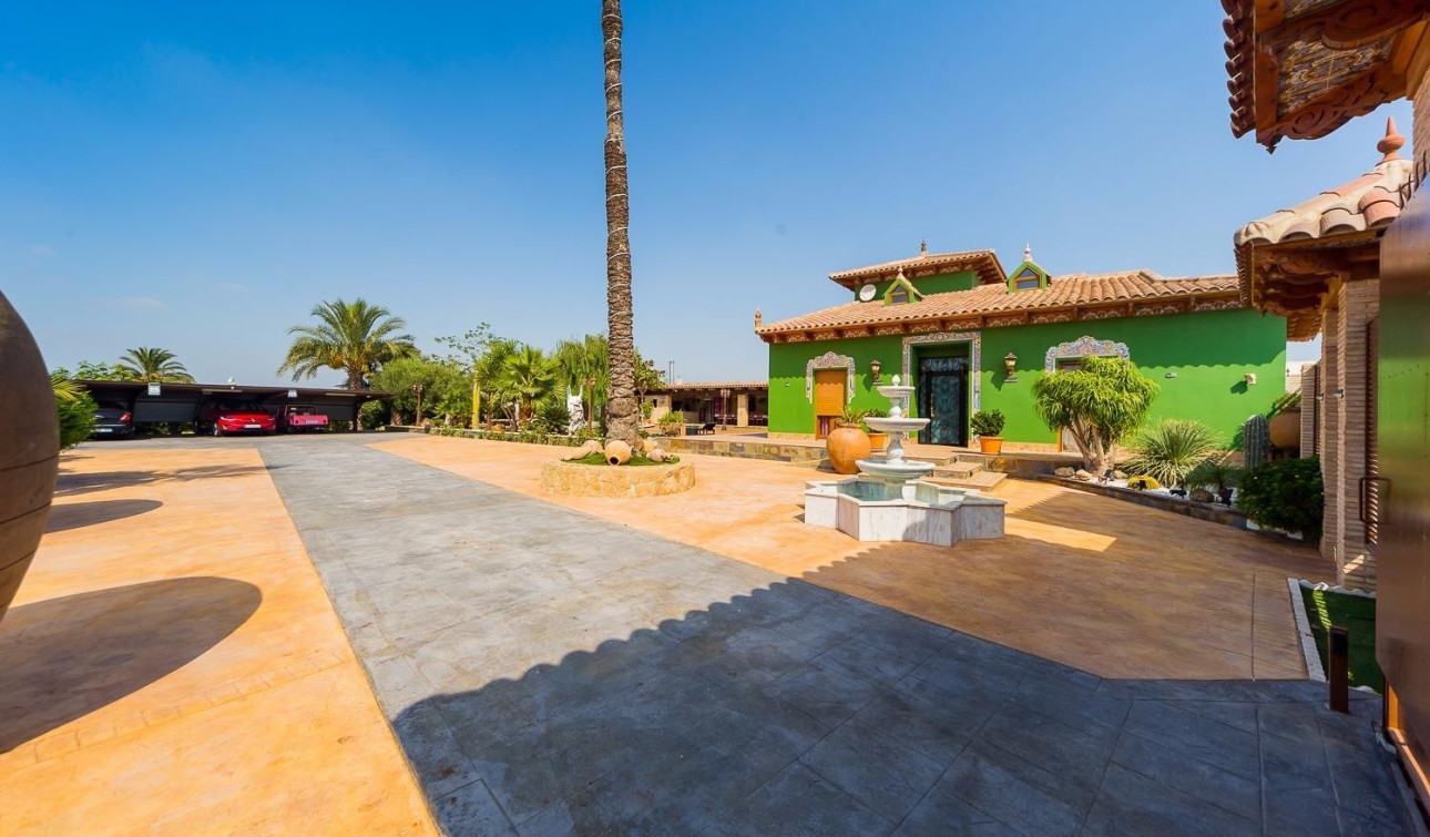 Resale - Finca / Country Property - Almoradí - Almoradi