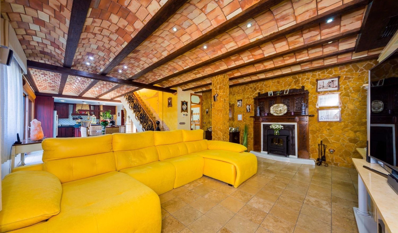 Resale - Finca / Country Property - Almoradí - Almoradi