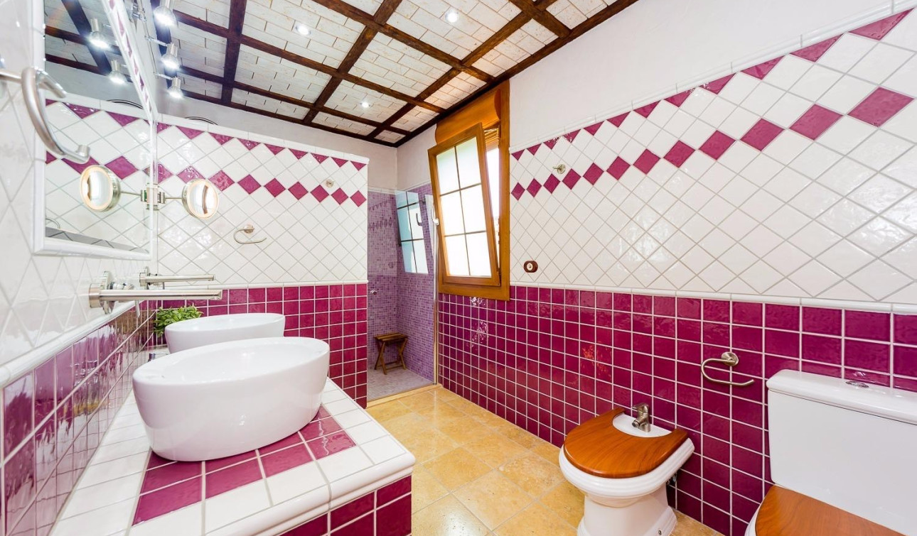 Resale - Finca / Country Property - Almoradí - Almoradi