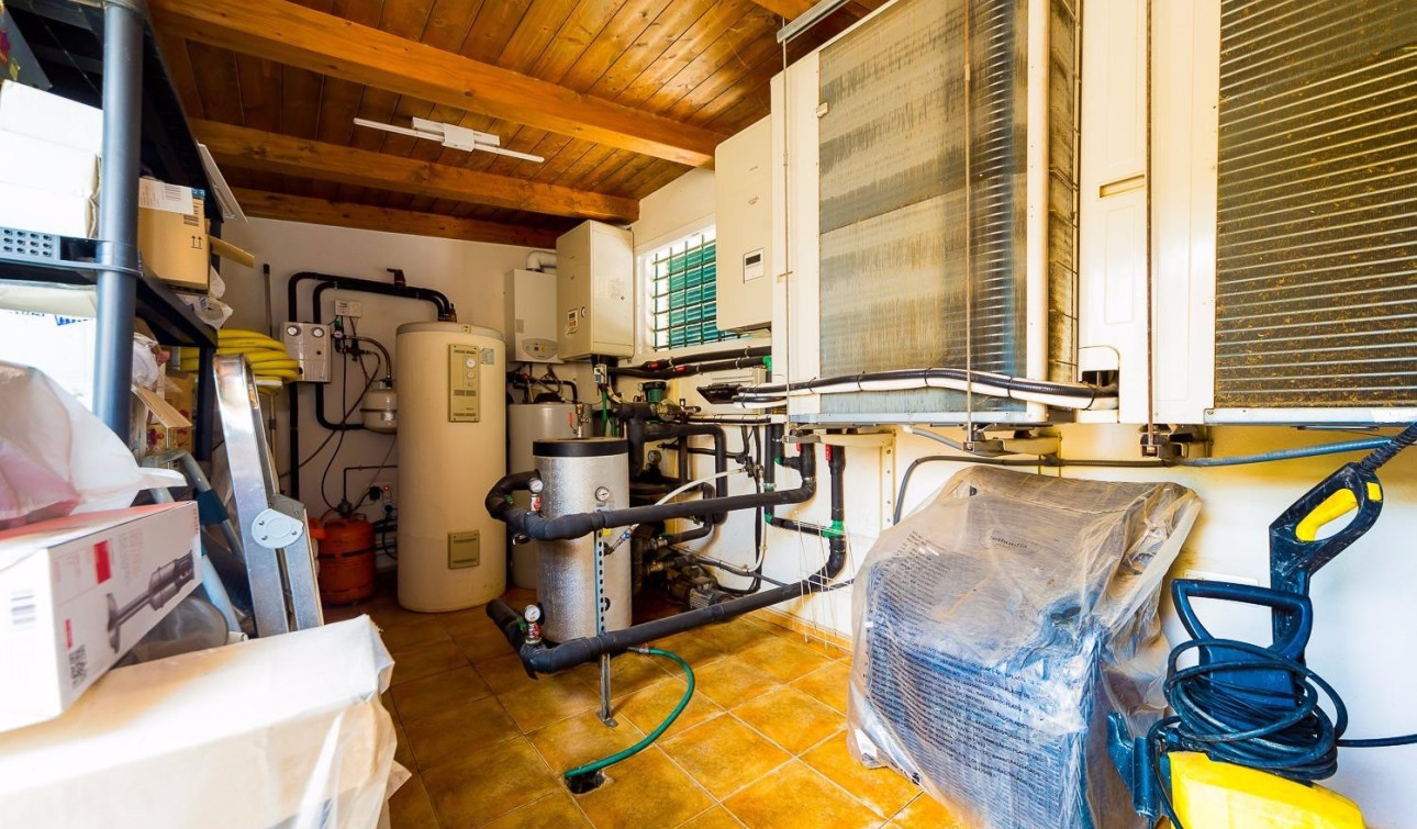 Resale - Finca / Country Property - Almoradí - Almoradi