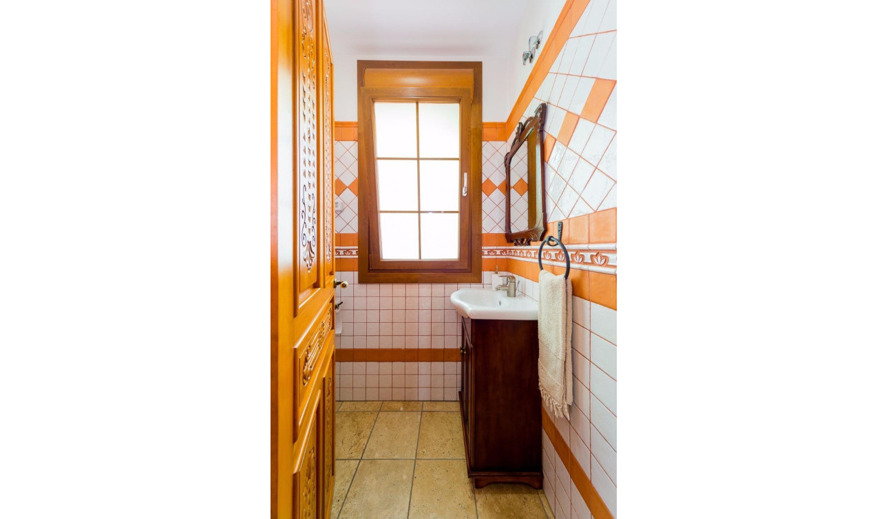 Resale - Finca / Country Property - Almoradí - Almoradi