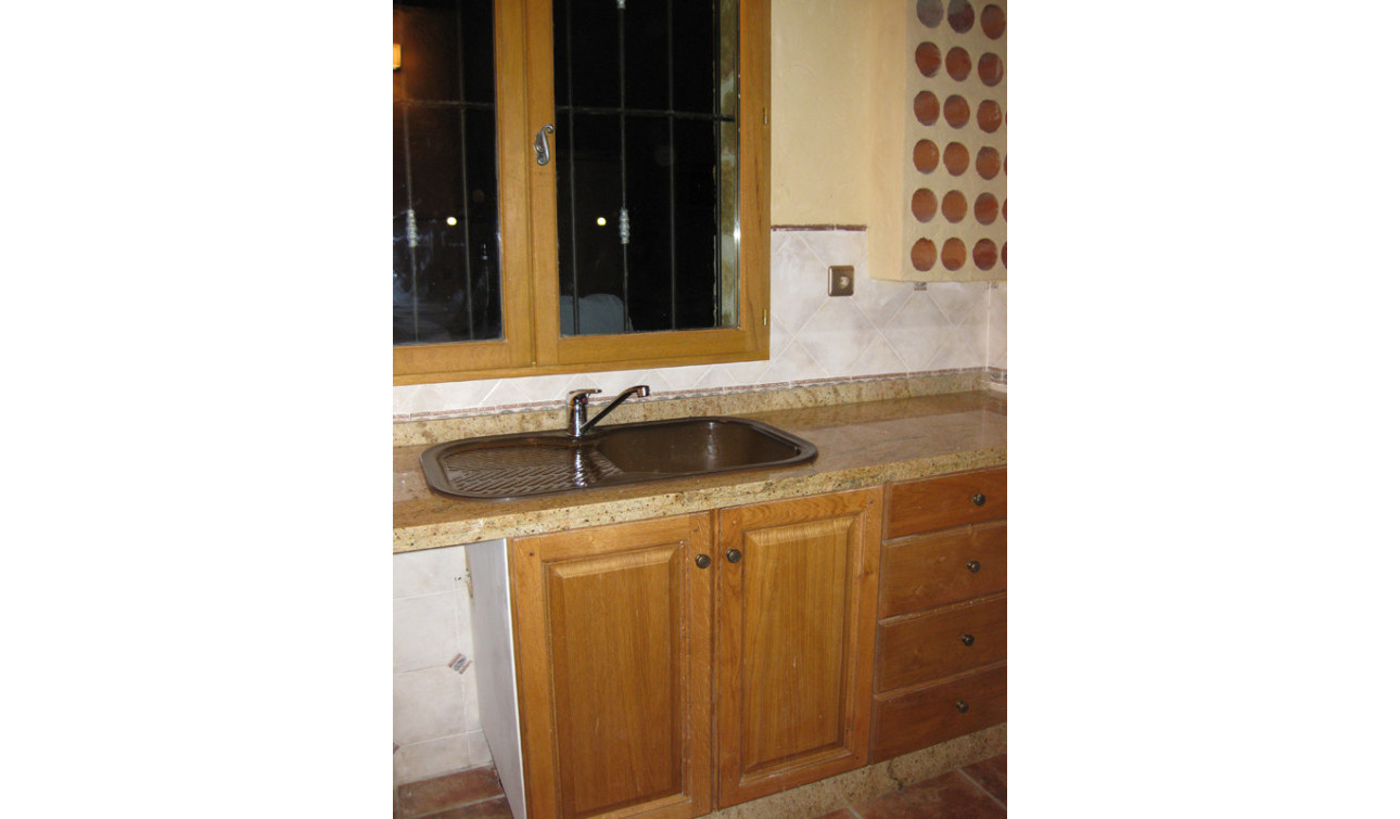 Resale - Finca / Country Property - Benferri