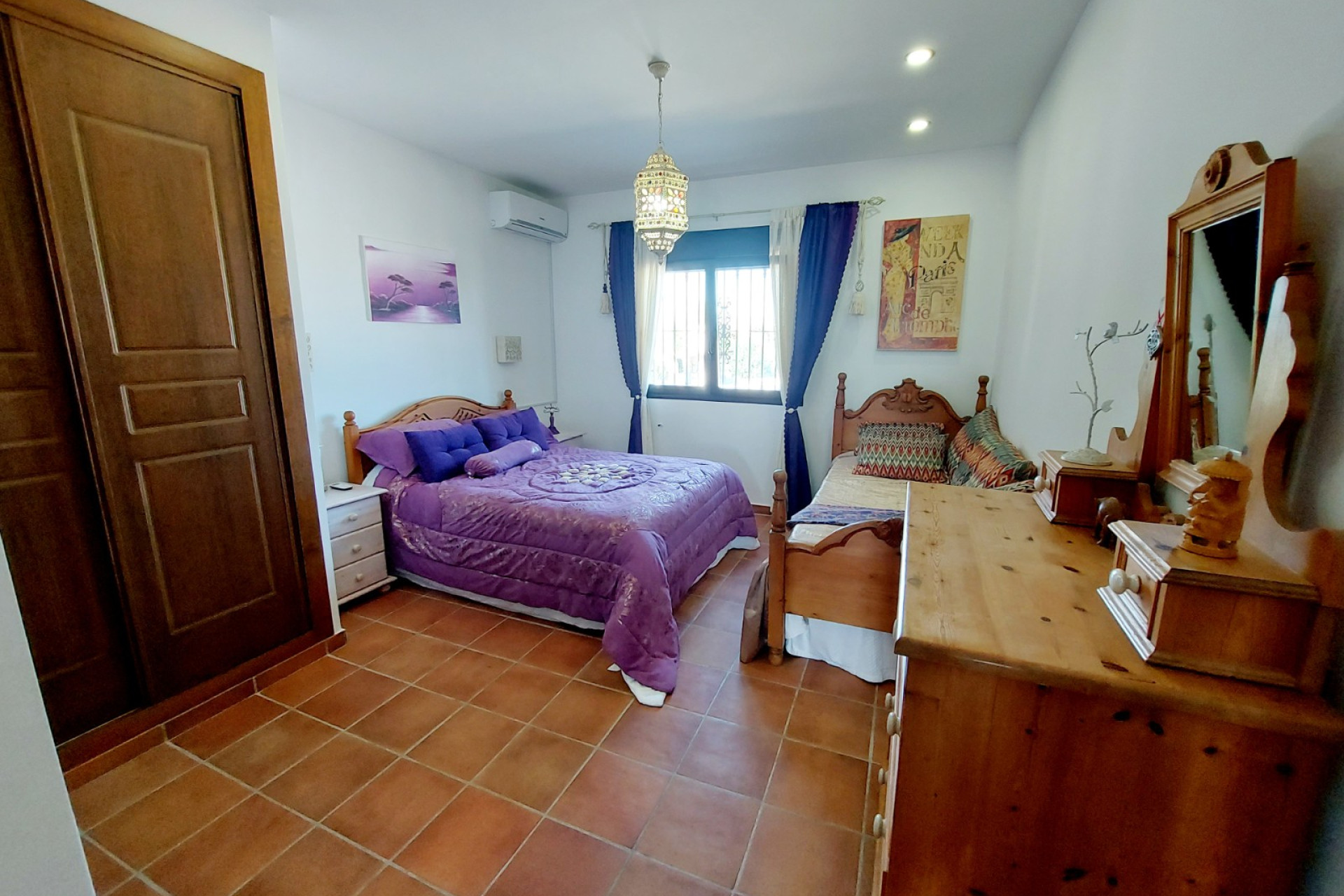 Resale - Finca / Country Property - Bigastro