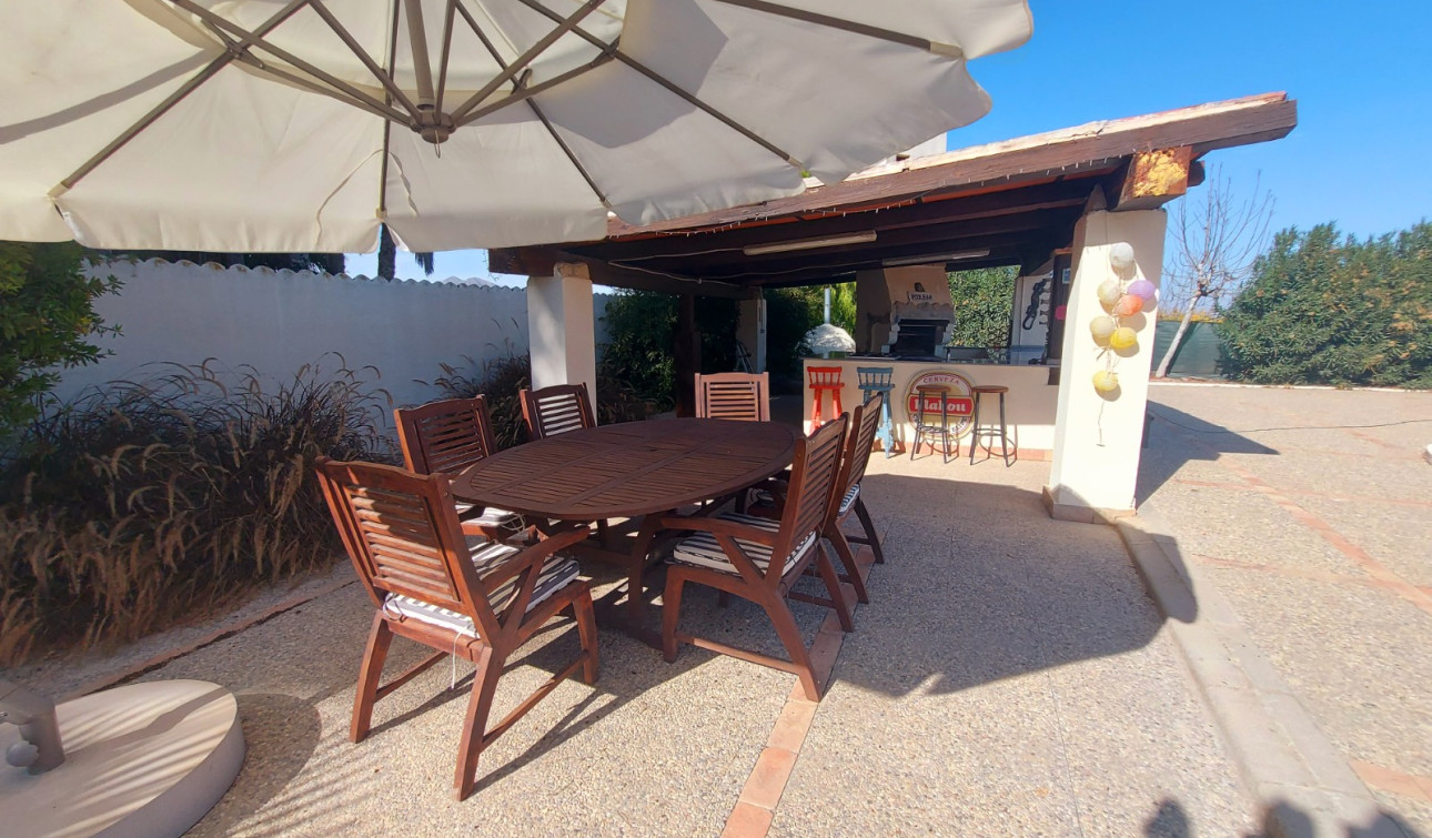 Resale - Finca / Country Property - Bigastro