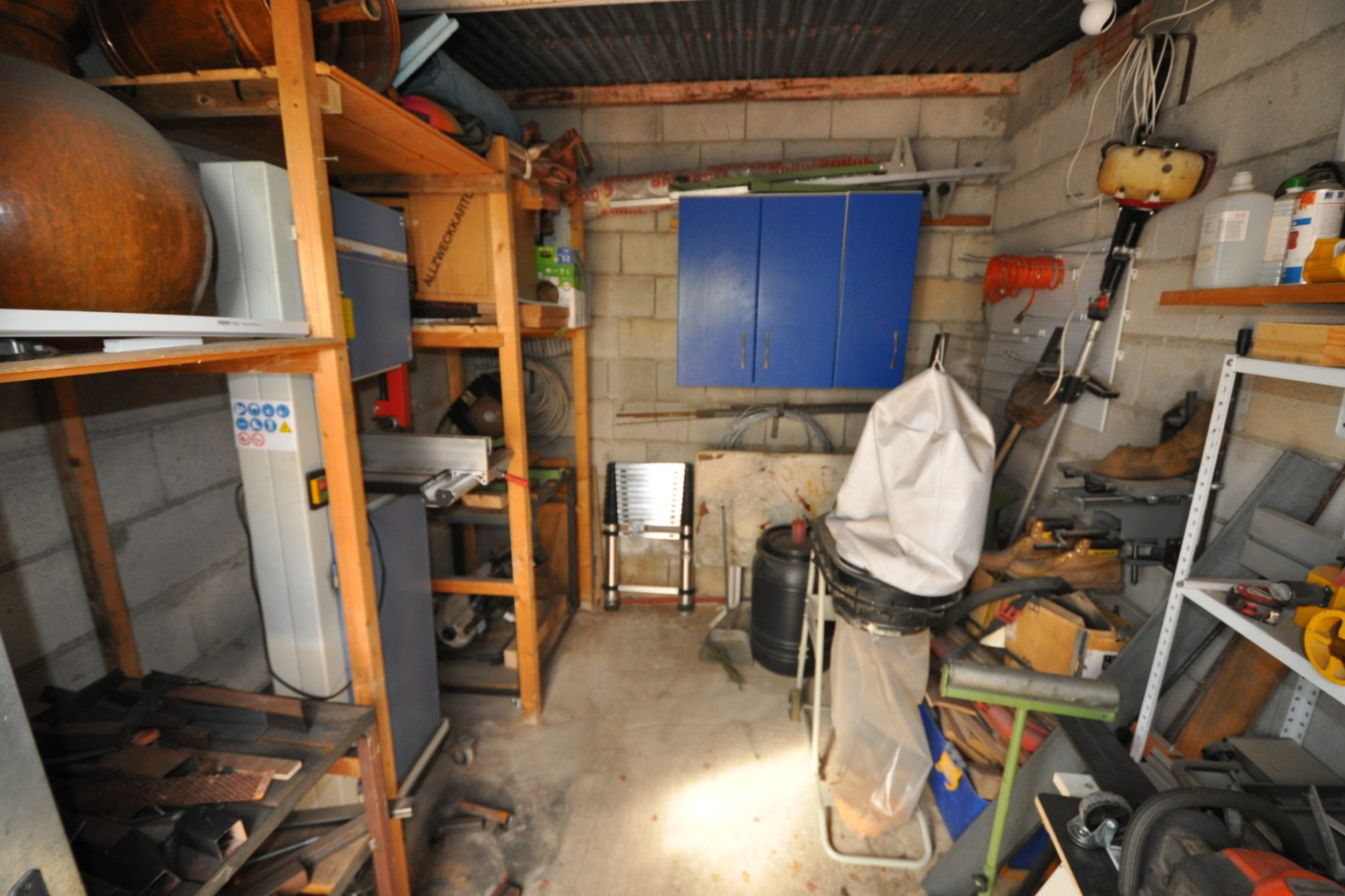 Resale - Finca / Country Property - Crevillente