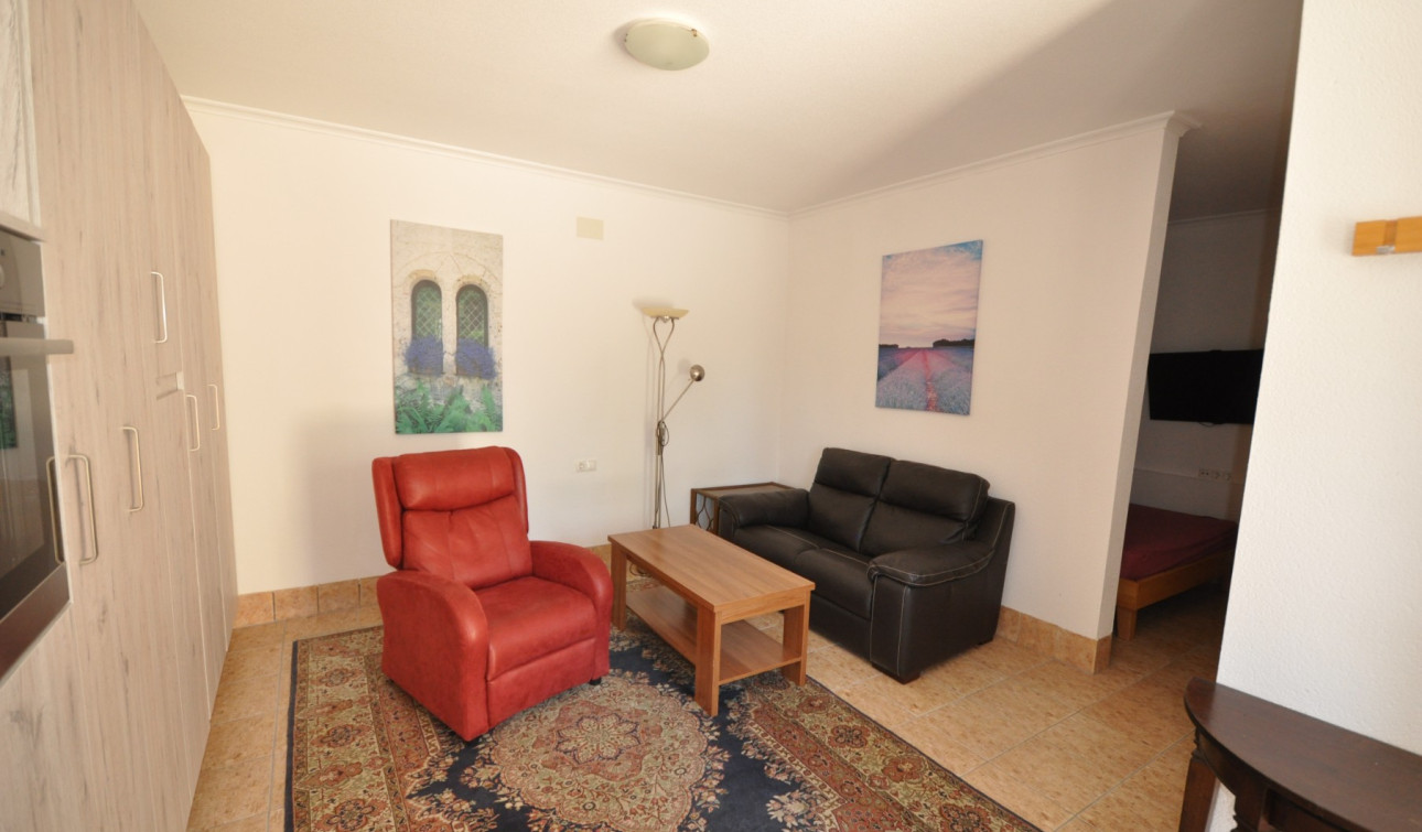 Resale - Finca / Country Property - Crevillente