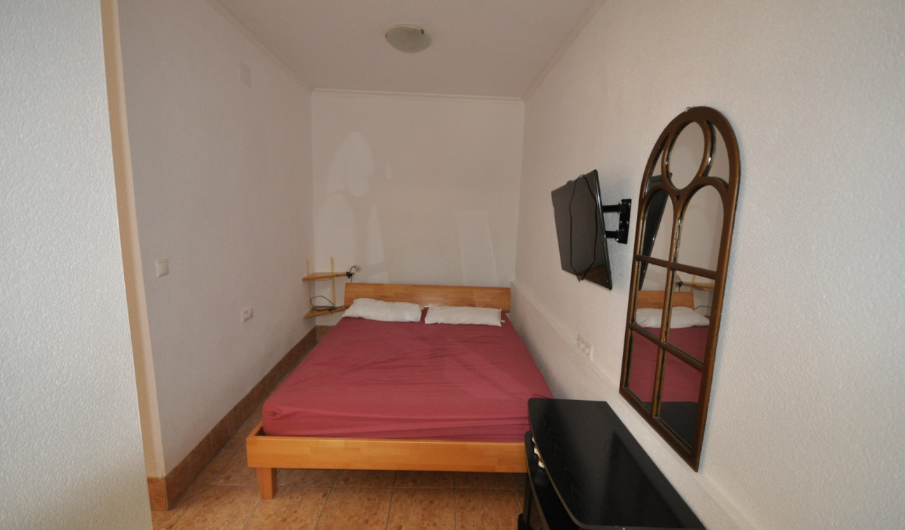 Resale - Finca / Country Property - Crevillente