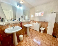 Resale - Finca / Country Property - Crevillente