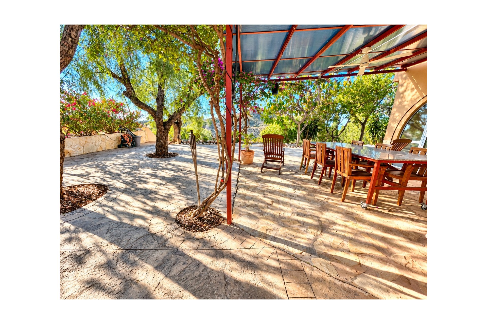 Resale - Finca / Country Property - Crevillente