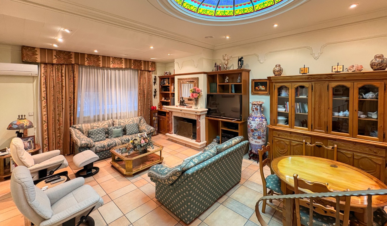 Resale - Finca / Country Property - Elche - Altzabares Alto