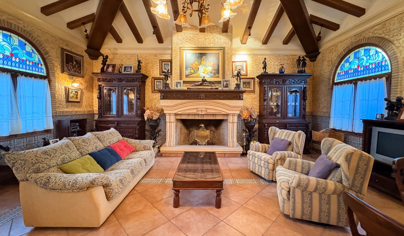 Resale - Finca / Country Property - Elche - Altzabares Alto