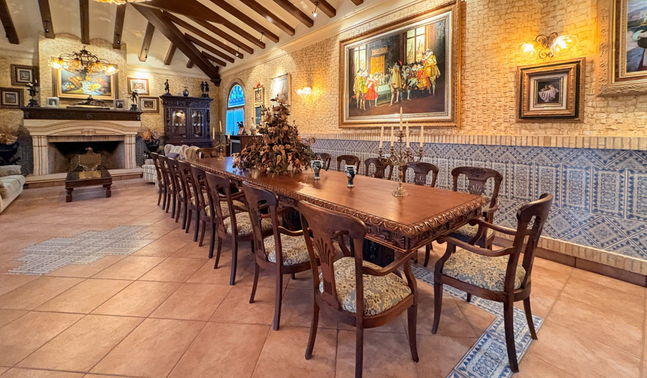 Resale - Finca / Country Property - Elche - Altzabares Alto