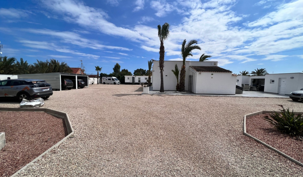 Resale - Finca / Country Property - Elche - La Marina