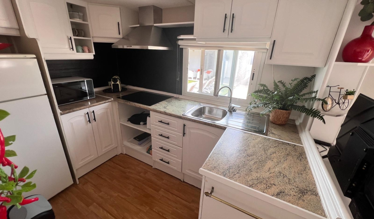 Resale - Finca / Country Property - Elche - La Marina