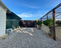 Resale - Finca / Country Property - Elche - Las Bayas