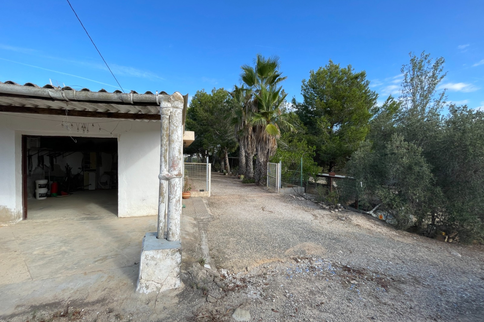 Resale - Finca / Country Property - Jacarilla