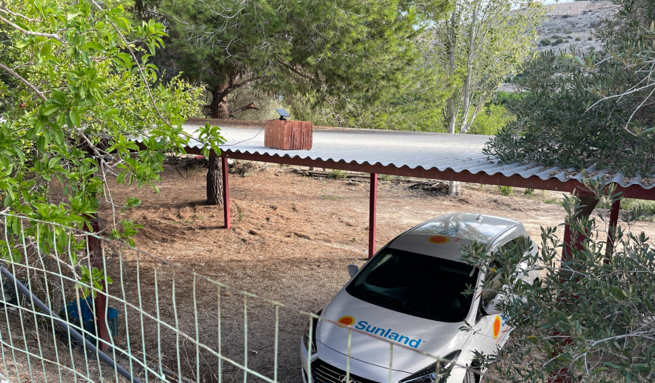 Resale - Finca / Country Property - Jacarilla