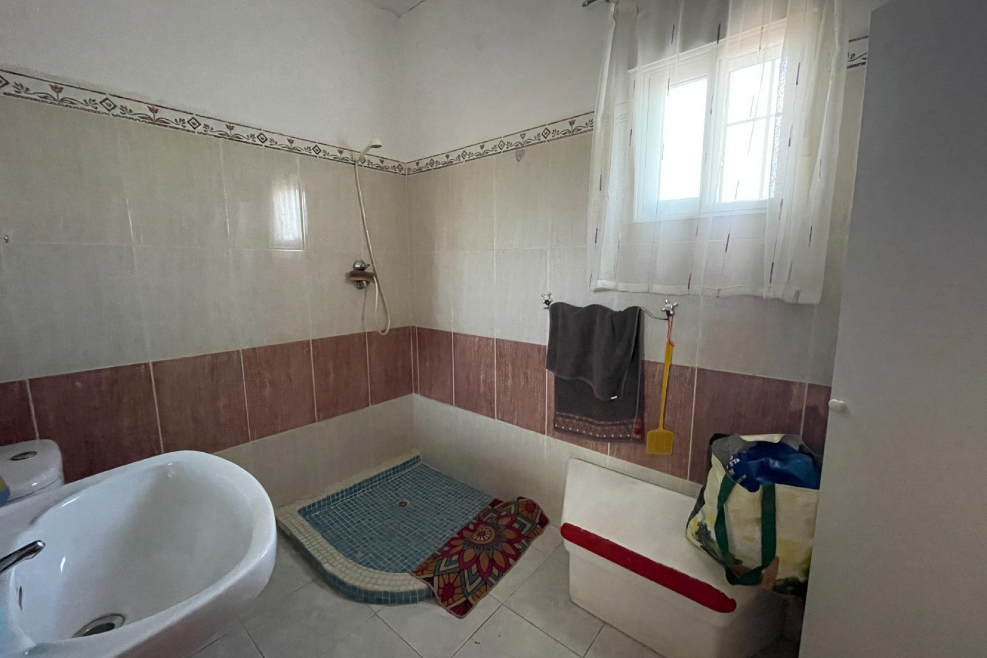 Resale - Finca / Country Property - Jacarilla