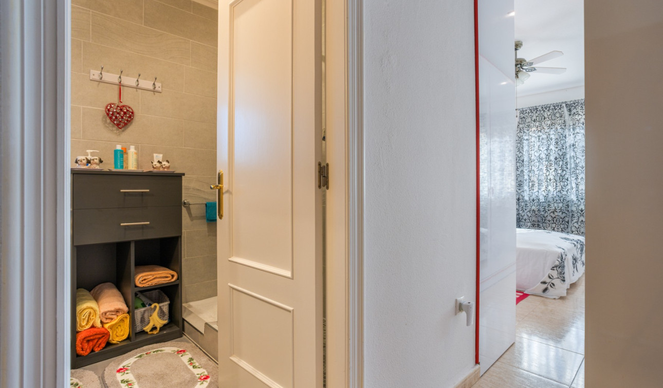 Resale - Finca / Country Property - La Zarza