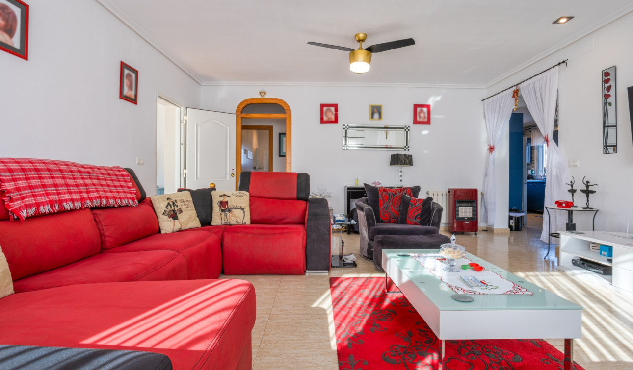 Resale - Finca / Country Property - La Zarza