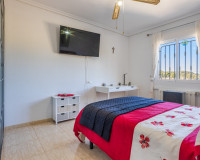 Resale - Finca / Country Property - La Zarza