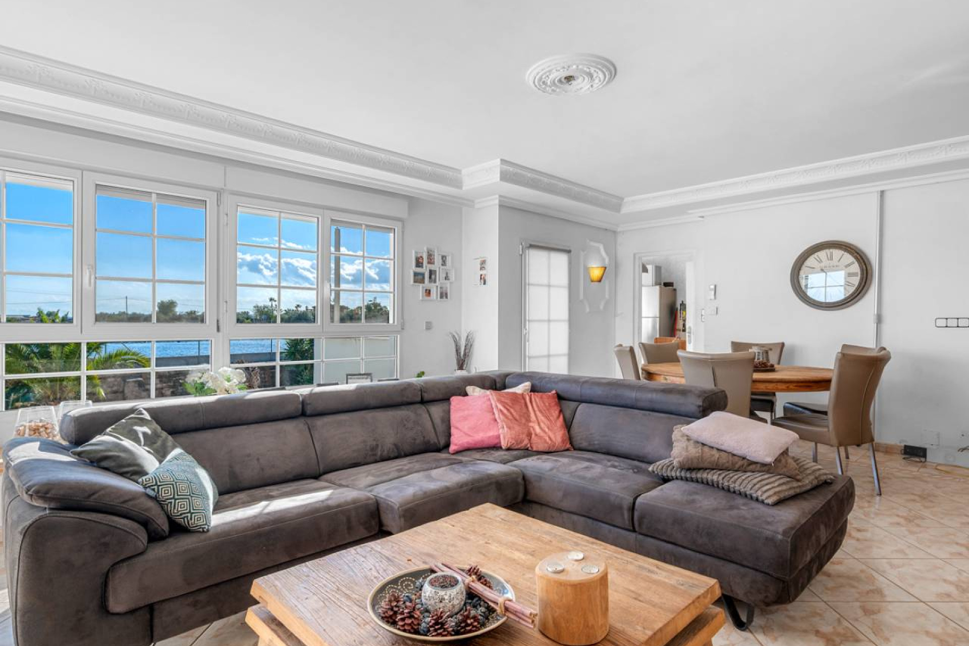 Resale - Finca / Country Property - Los Montesinos