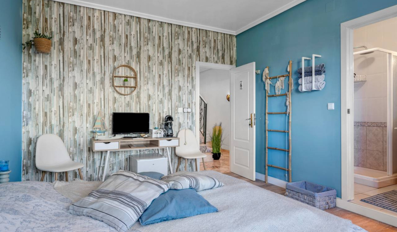 Resale - Finca / Country Property - Los Montesinos