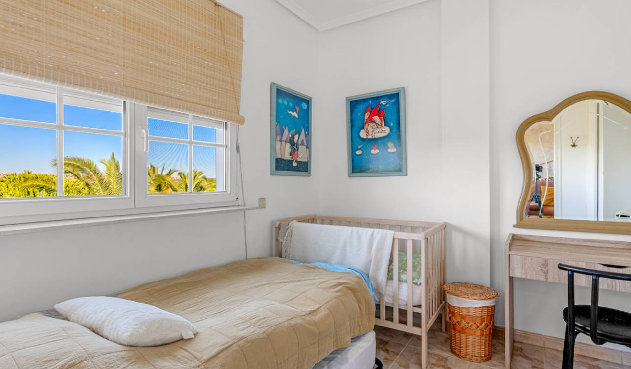 Resale - Finca / Country Property - Los Montesinos