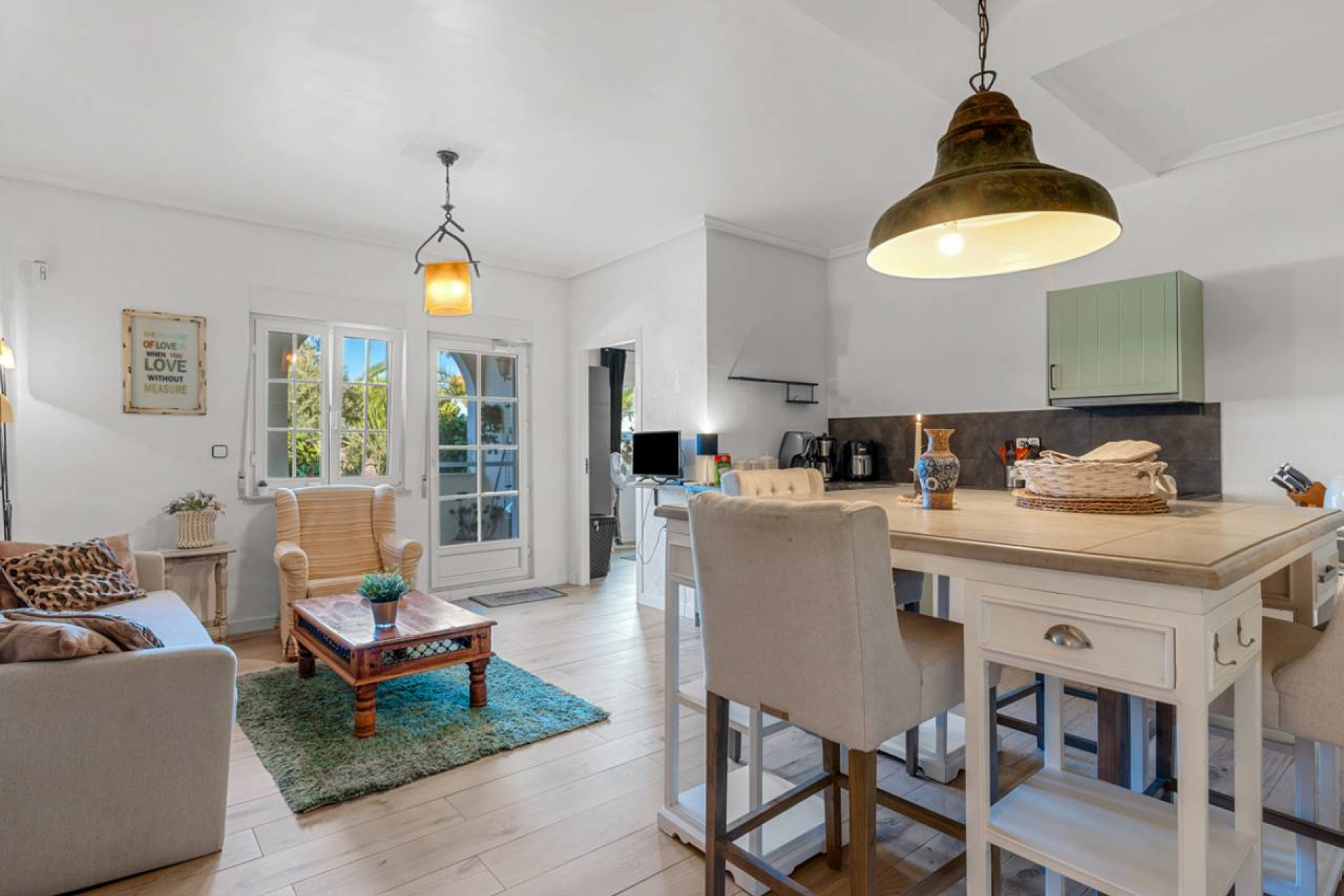 Resale - Finca / Country Property - Los Montesinos