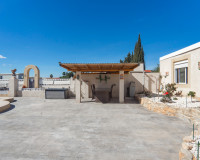 Resale - Finca / Country Property - Los Montesinos