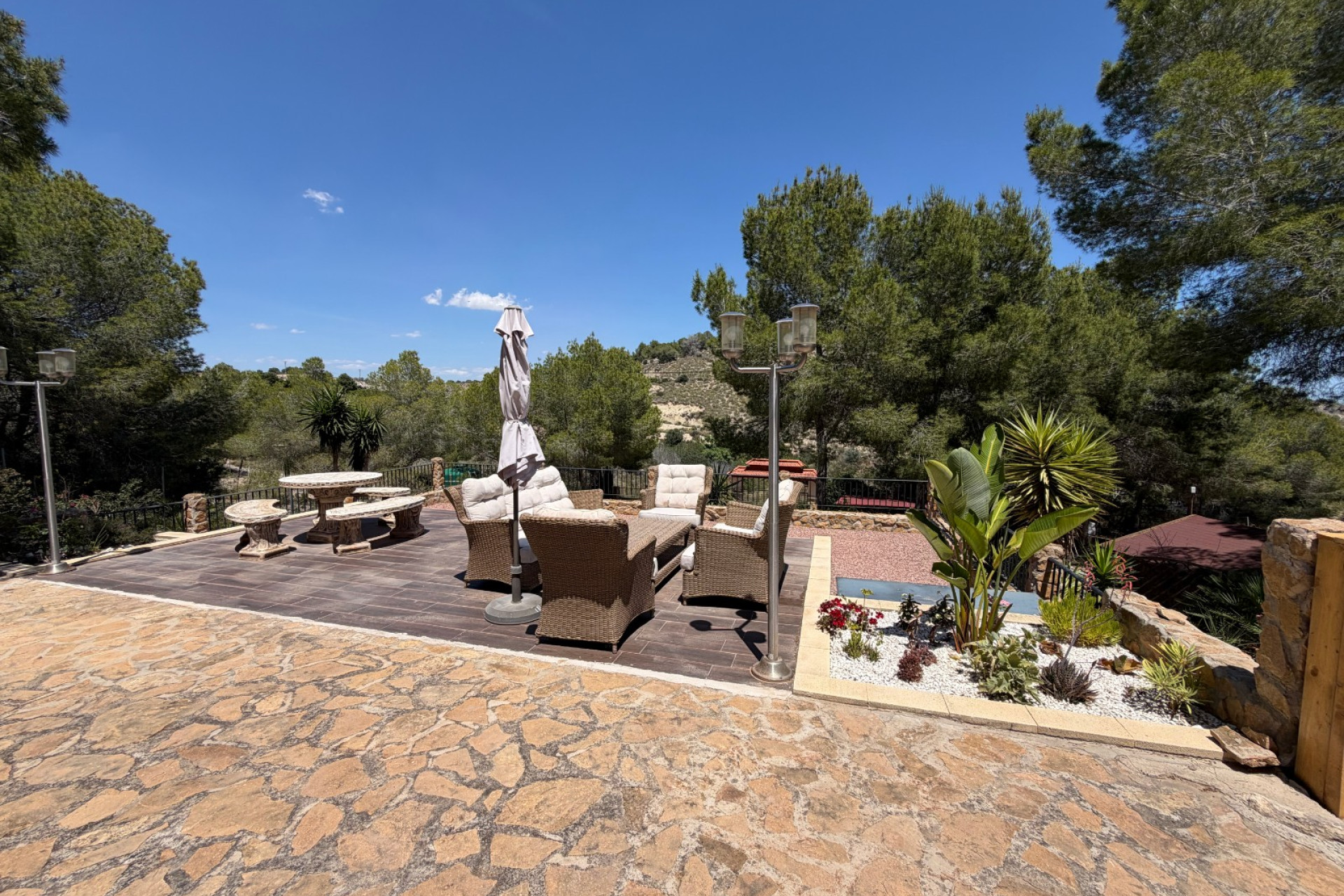 Resale - Finca / Country Property - Orihuela - Torremendo
