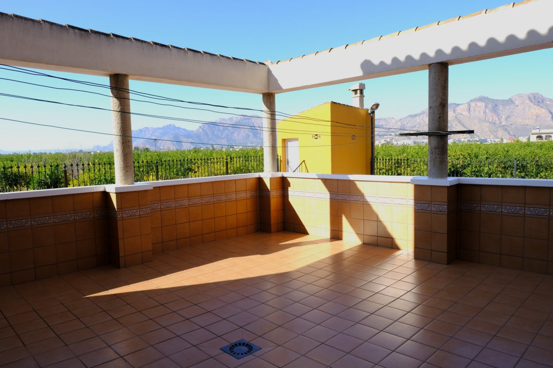 Resale - Finca / Country Property - Orihuela