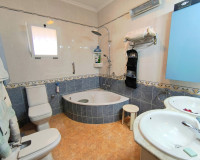 Resale - Finca / Country Property - Orihuela