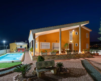 Resale - Finca / Country Property - Orihuela