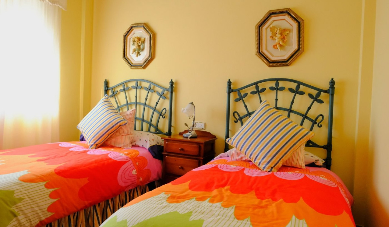 Resale - Finca / Country Property - Orihuela