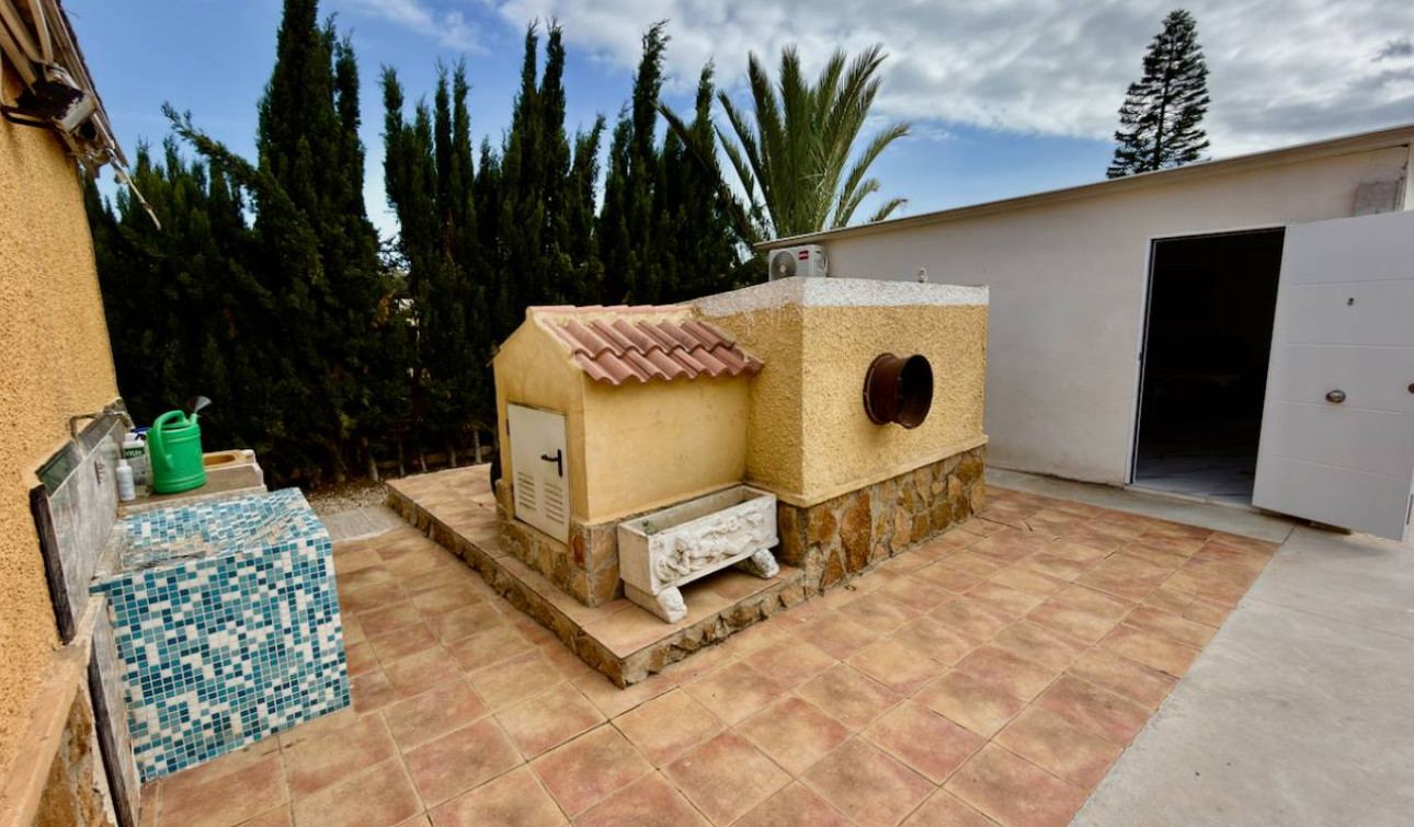 Resale - Finca / Country Property - San Fulgencio - La Marina