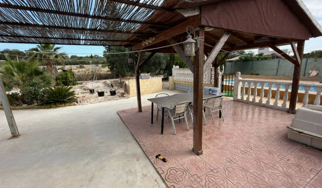Resale - Finca / Country Property - San Fulgencio - La Marina