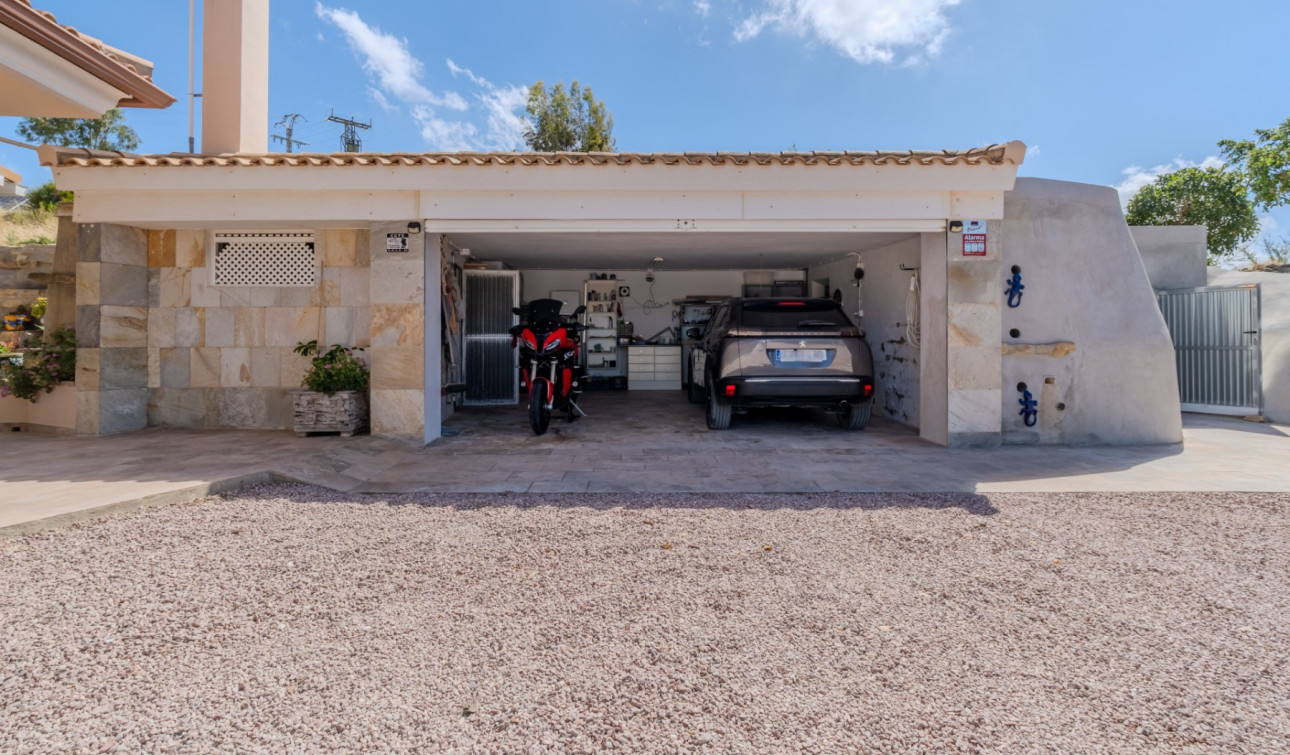 Resale - Finca / Country Property - San Miguel de Salinas - Torremendo